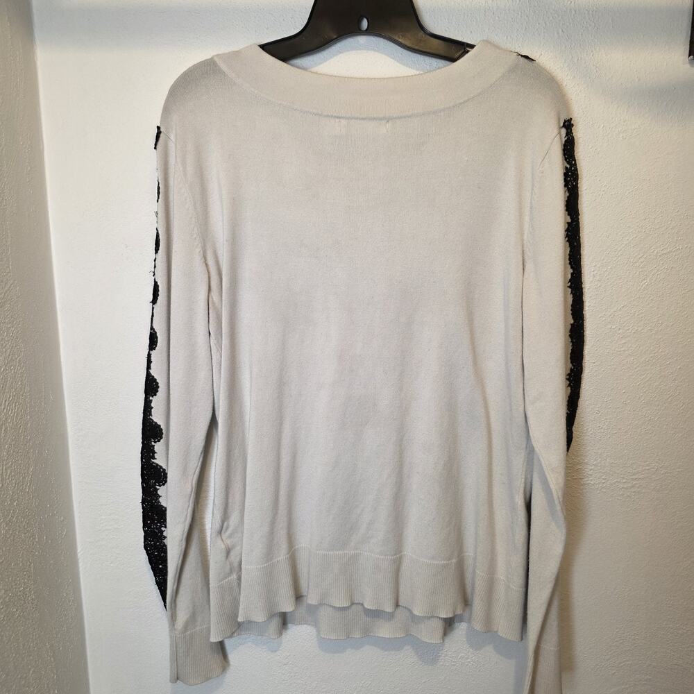 New York & Company 7th Avenue Women’s XL Ivory Knit Pullover Lace Scoop - Picture 3 of 6